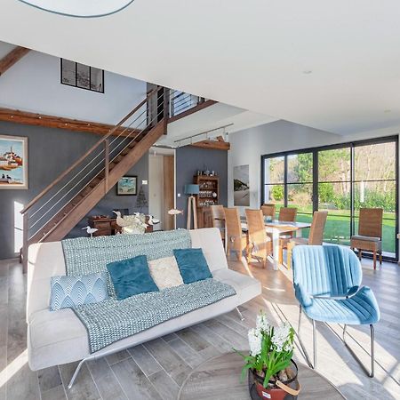 Vintage Holiday Home In Escalles With Garden Eksteriør billede