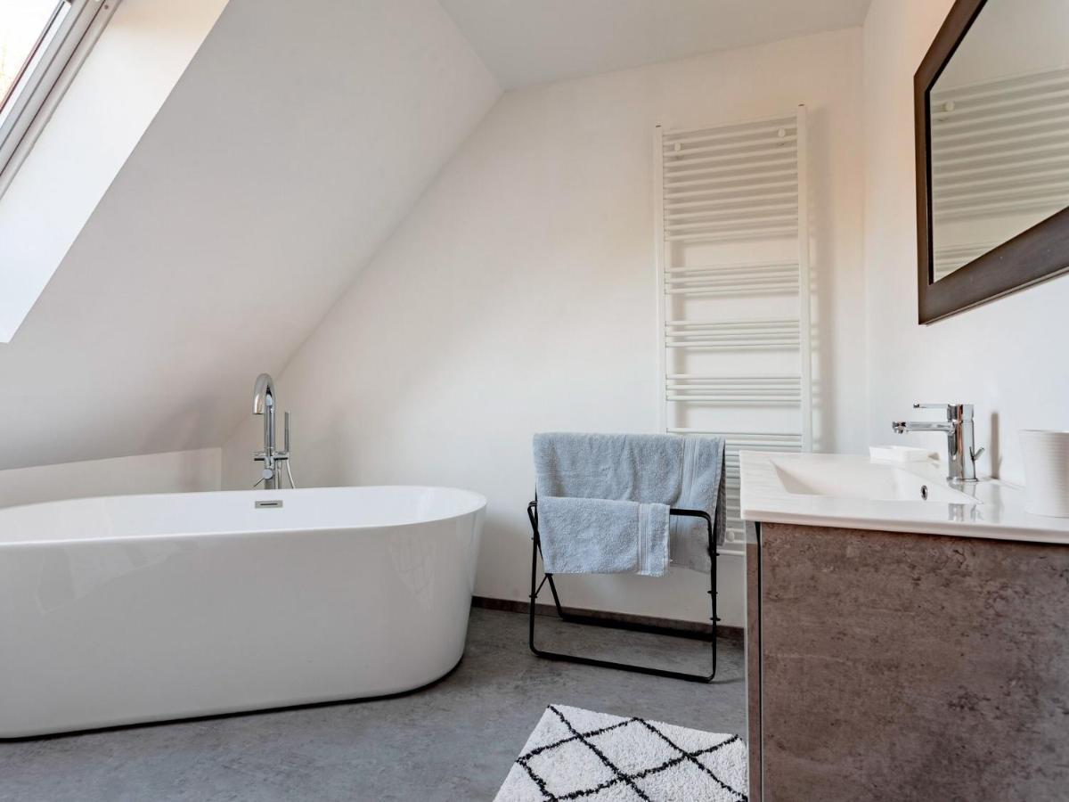 Vintage Holiday Home In Escalles With Garden Værelse billede