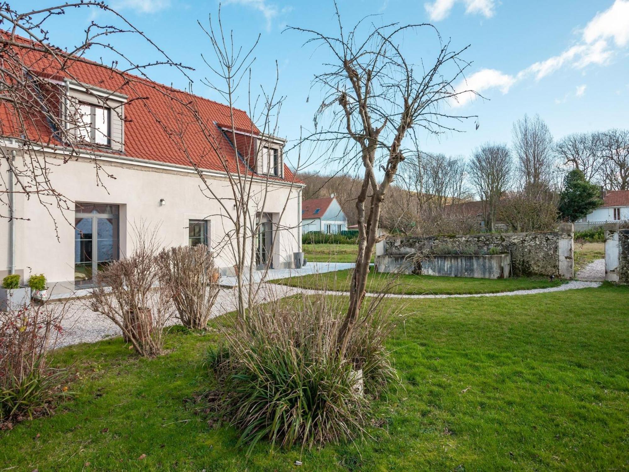 Vintage Holiday Home In Escalles With Garden Eksteriør billede