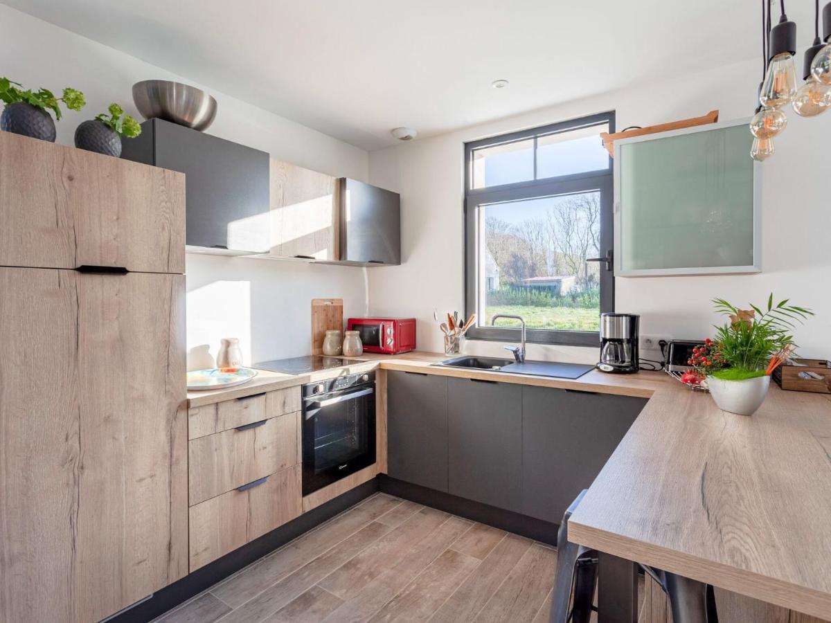 Vintage Holiday Home In Escalles With Garden Eksteriør billede